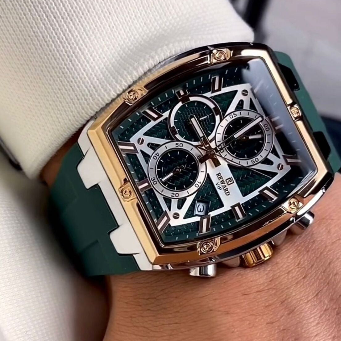 RELOJ REWARD VIP CRONÓGRAFO EN COLOR VERDE OSCURO / ORIGINAL