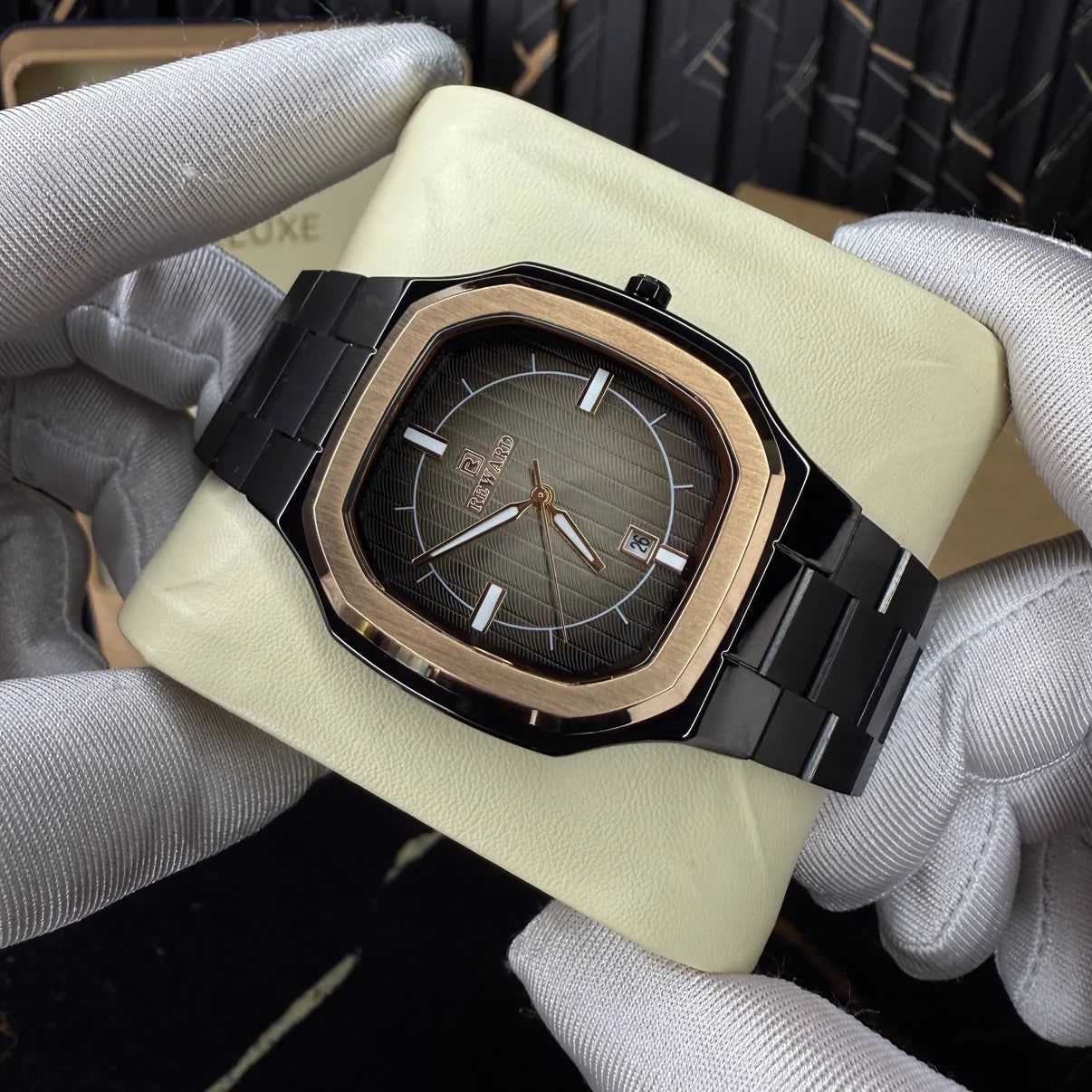 RELOJ REWARD༺VIP༻ DE LUJO EN ORO ROSA Y NEGRO